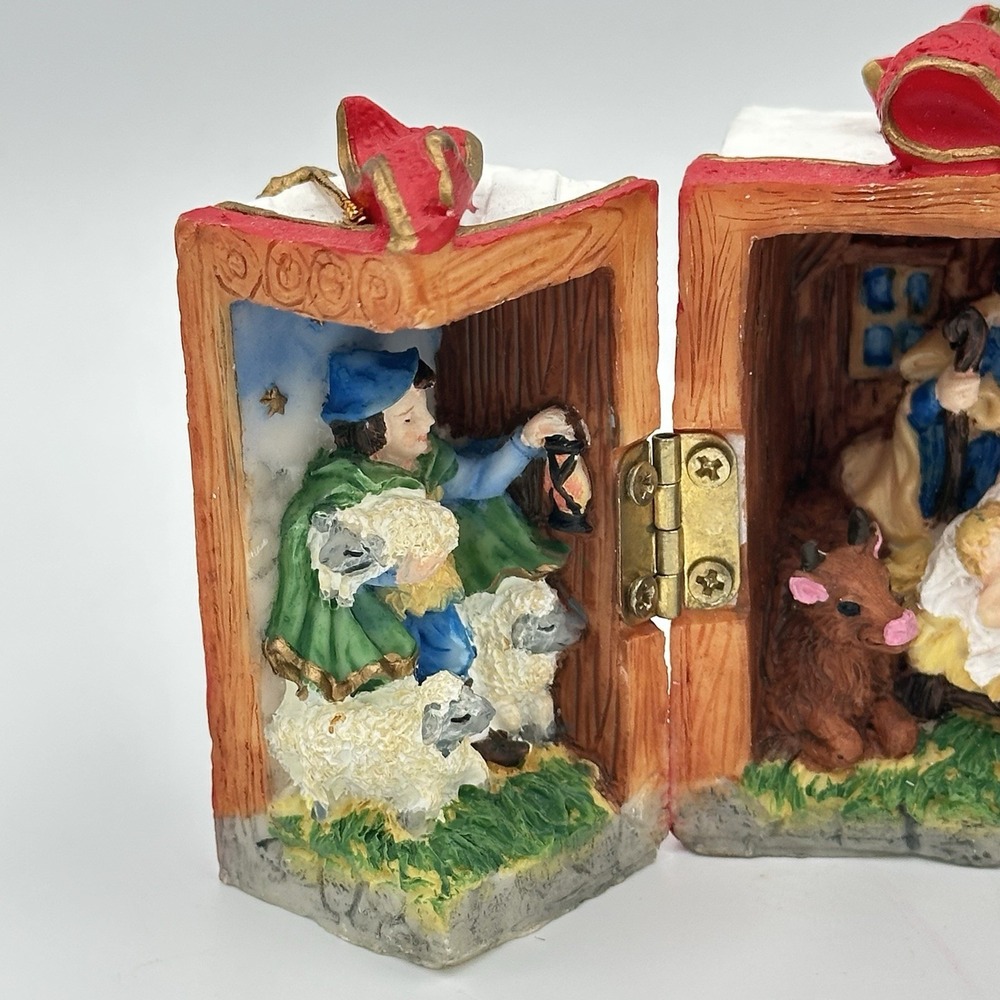 House of Lloyd Christmas Around the World Resin Nativity Gift Box Red Bow 2.25" - Picture 6 of 10